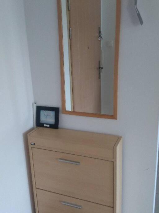 Jasne Czyste I Zadbane Mieszkanie Blisko Lotniska Gdansk Dış mekan fotoğraf
